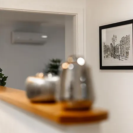 Lovely 2br W/ Views Over The River, Parking Incl * ヴィラ・ノヴァ・デ・ガイア