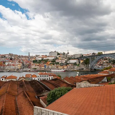 Appartement Lovely 2br W/ Views Over The River, Parking Incl *