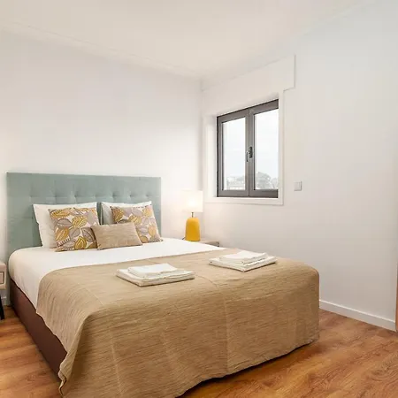 Appartement Lovely 2br W/ Views Over The River, Parking Incl